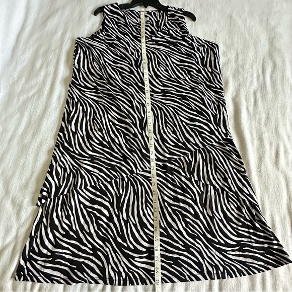 Susan Graver Dress Womens XL Zebra Print Sleeveless Tiered Liquid Knit Flowy NEW - Picture 3 of 12